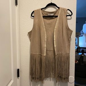 Fringe Vest (faux suede)